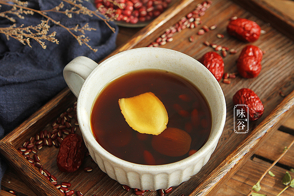 大寒时节女人记得常喝3水多吃2菜补养一冬远离手脚冰凉