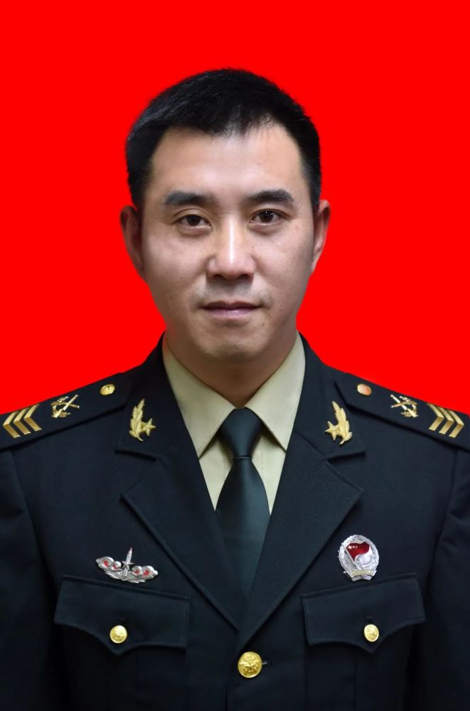 速度火箭军首届四有优秀个人表彰候选对象网上公示投票开始啦