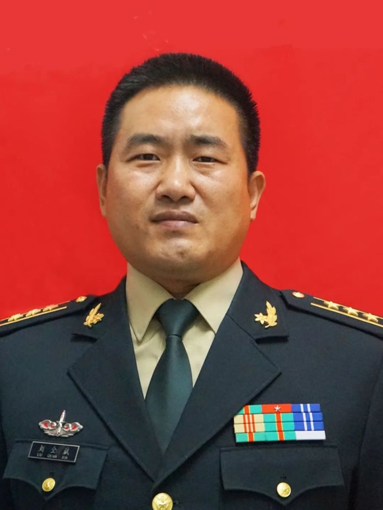 速度火箭军首届四有优秀个人表彰候选对象网上公示投票开始啦