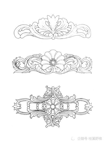 画纹样用对称法,0基础可以拓画一般纹样,画完把画纸叠起,用没有颜色的