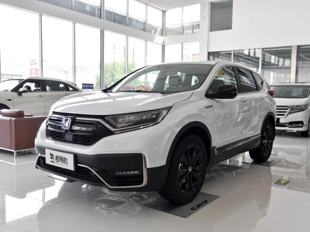 空间宽裕动力够用油耗略高实拍crv