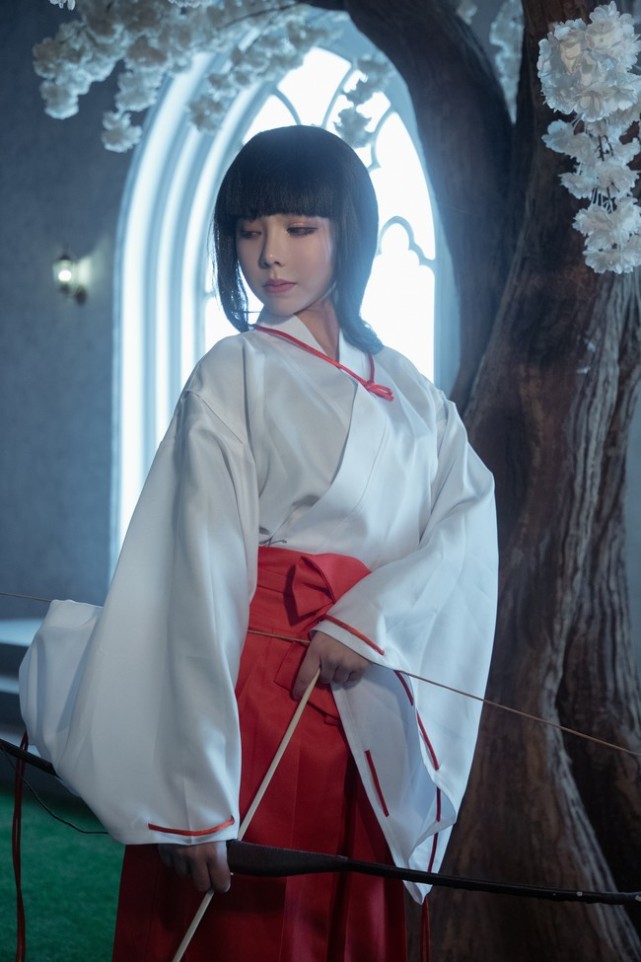 cos:犬夜叉桔梗cos场照@敲可爱哒nico酱