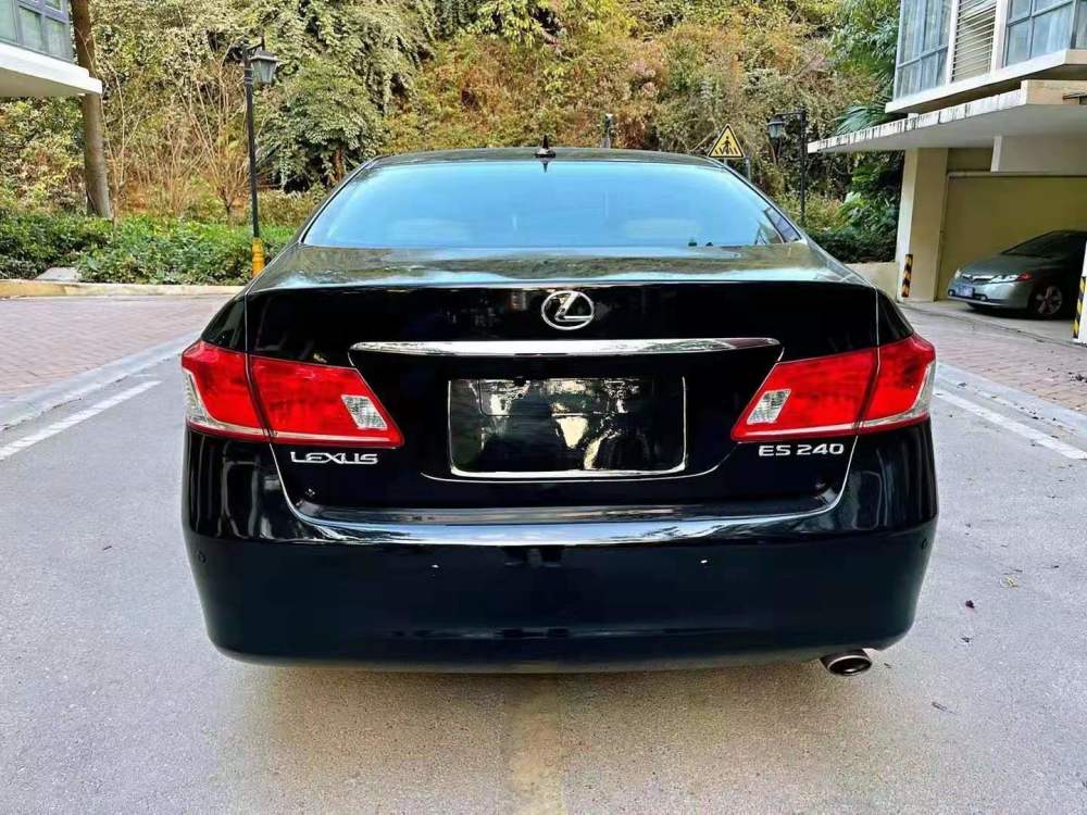 2012款雷克萨斯es240售价7.