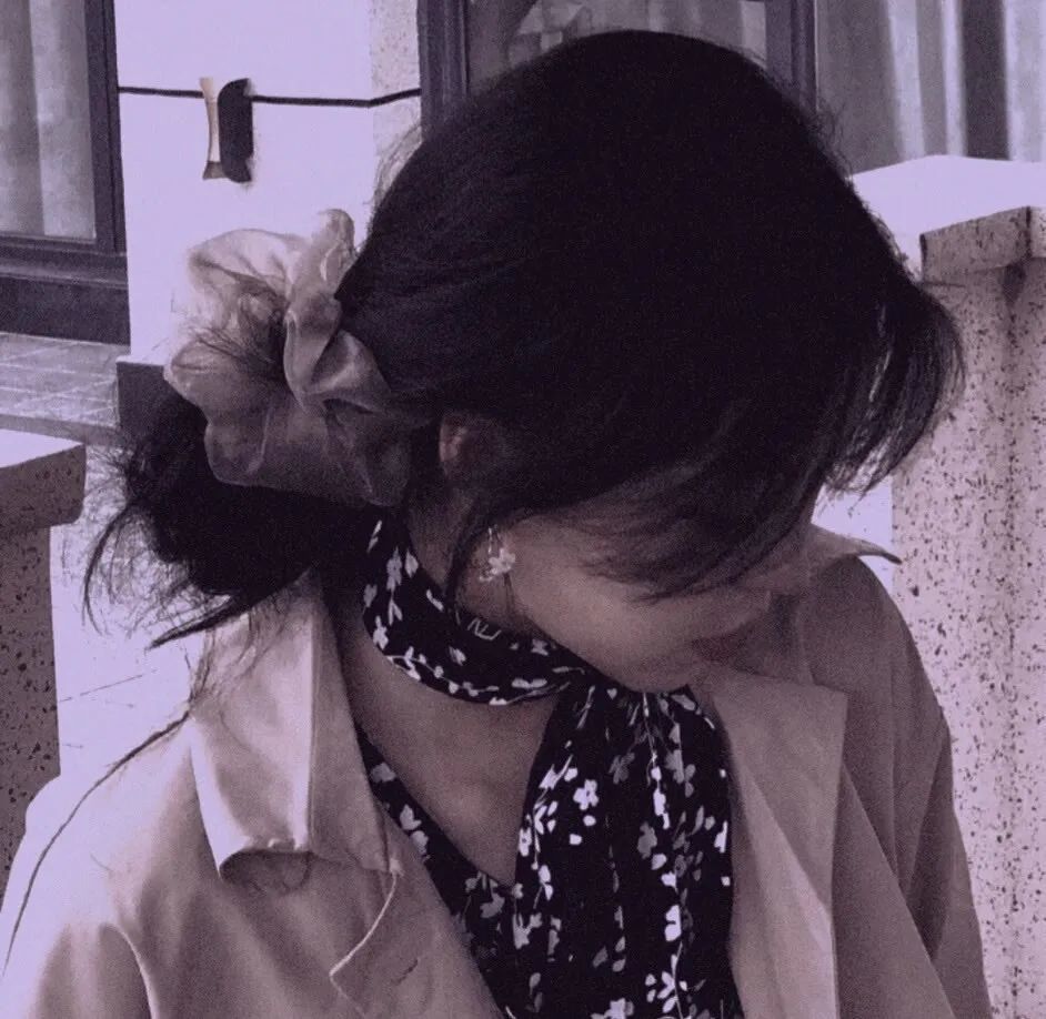 女生头像丧系伤感女头