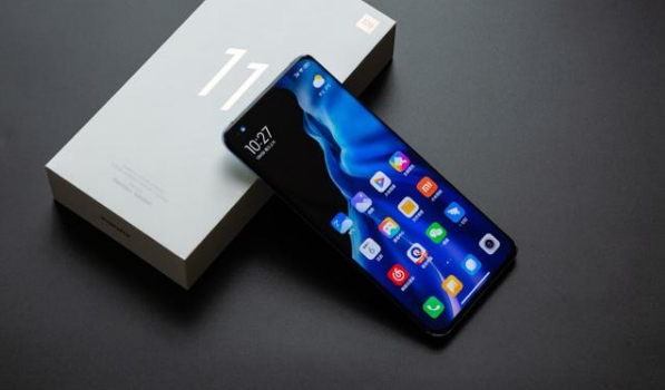 小米11好评率跌至92%,对比华为mate40,优缺点很明显