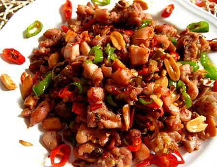 厨师教一道爆炒兔肉,简单易操作,味道干香浓郁