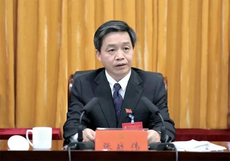 1月19日: 凌晨,据大河网消息,关于网上举报济源市委书记张战伟有关