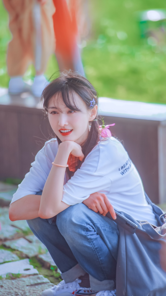 郑爽回应父母录音并指责张恒出轨称谁的女儿谁心疼对自己孩子是种讽刺