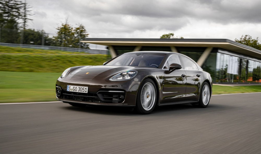 这几年保时捷汽车可以说是如日中天,上海名媛们不是说过了吗?