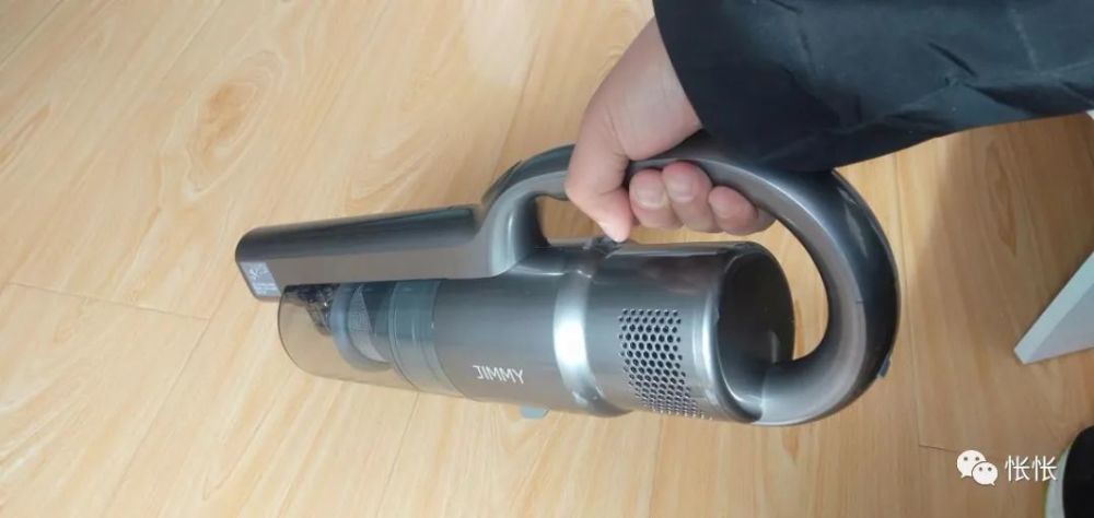 华为智选吉米手持无线吸尘器1s:单手无尘化清扫,让你爱上家务