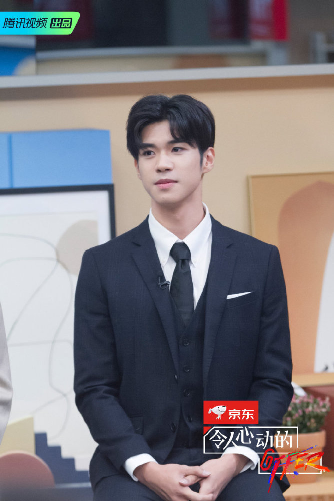 恭喜《令人心动的offer》李晋晔王骁詹秋怡获得offer