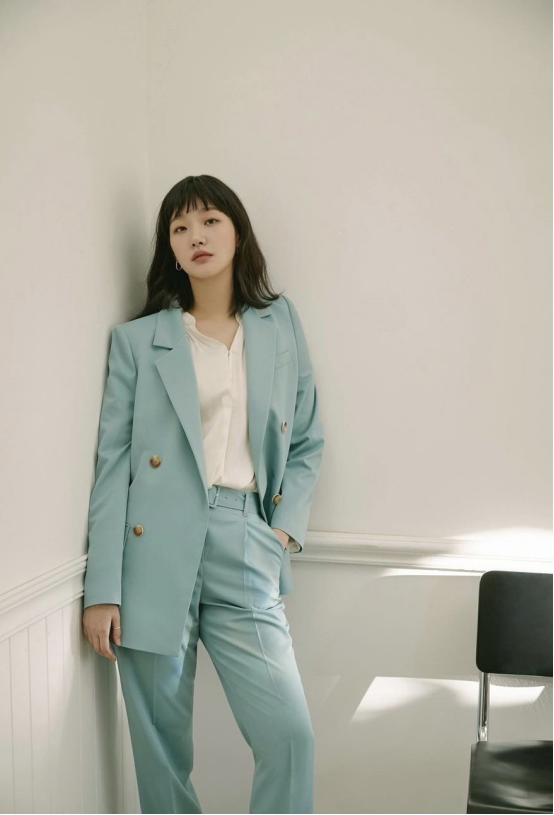 look    蒂芙尼蓝西服套装