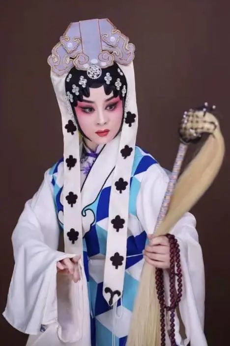 郭登我掉进了福窝里附精彩音视频