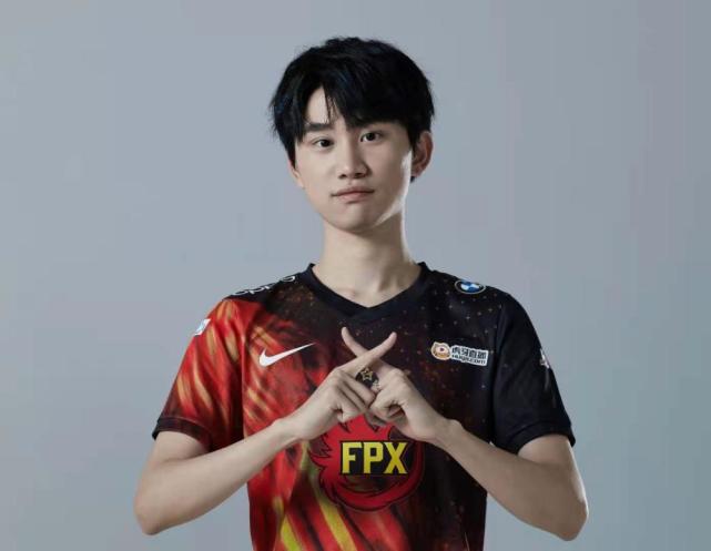 doinb携手bo排位七连胜,网友:小天危险了|doinb|打野|fpx|排位|小天