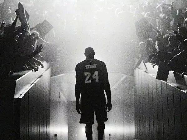 杜兰特把nba球队都骗了跟腱断裂算什么啊打11场直接预定mvp