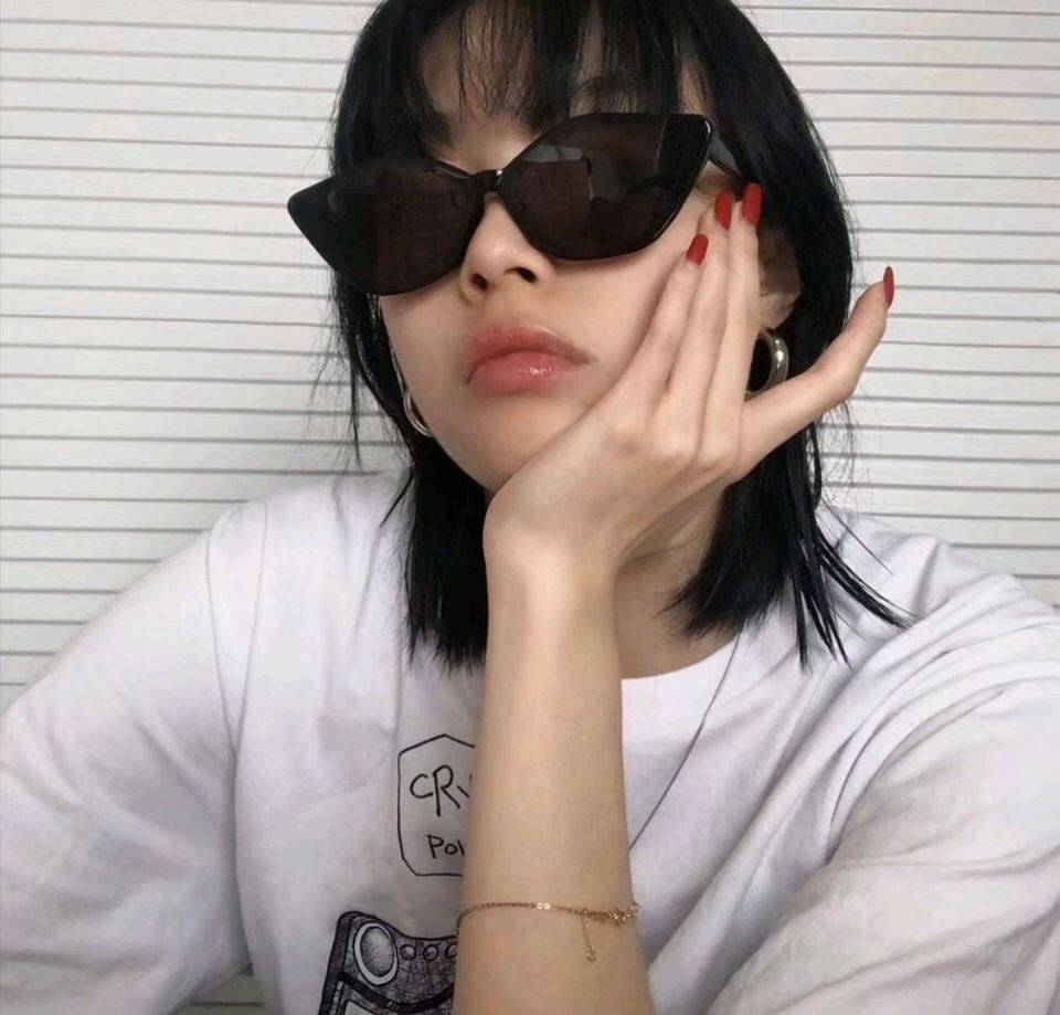 女生头像‖墨镜一戴,谁都不爱