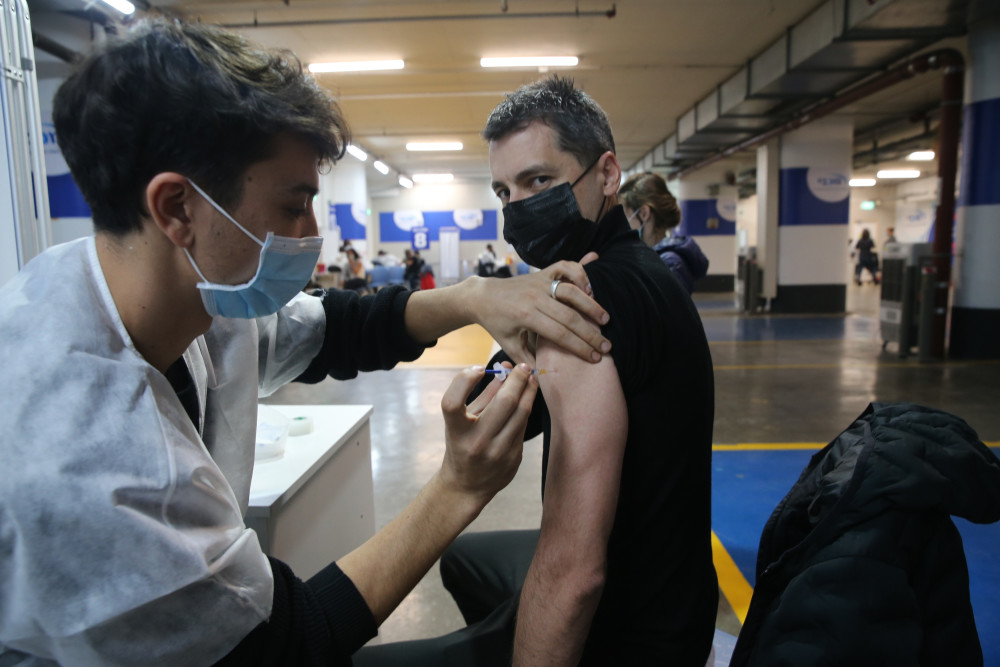 (国际疫情)世卫组织:全球累计新冠确诊病例达94124612例