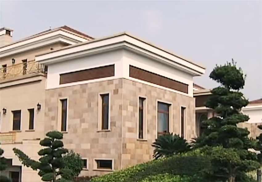 玻璃大王曹德旺的2700㎡福州别墅管家16位茅台成箱放