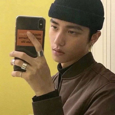 男生头像文艺复兴