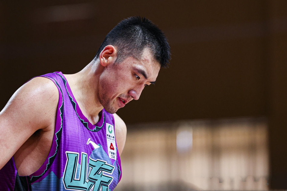 哈德森半场12 7 7,陶汉林肆虐内线_腾讯新闻