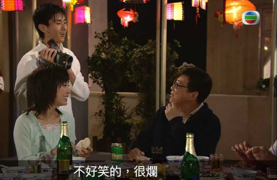 家好月圆 演陈豪年轻版 有童星王之称 现时28岁近况曝光 腾讯新闻