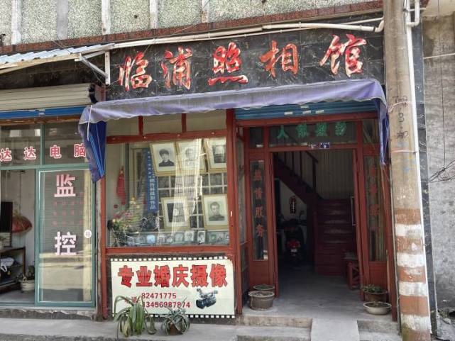 67岁的杭州老照相馆还想活下去