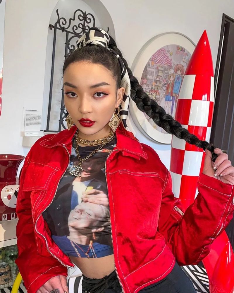 vava丁太升互怼上热搜,整个说唱圈都在教丁老师做事?