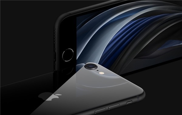 苹果iPhone SE Plus下半年发布：3200元起
