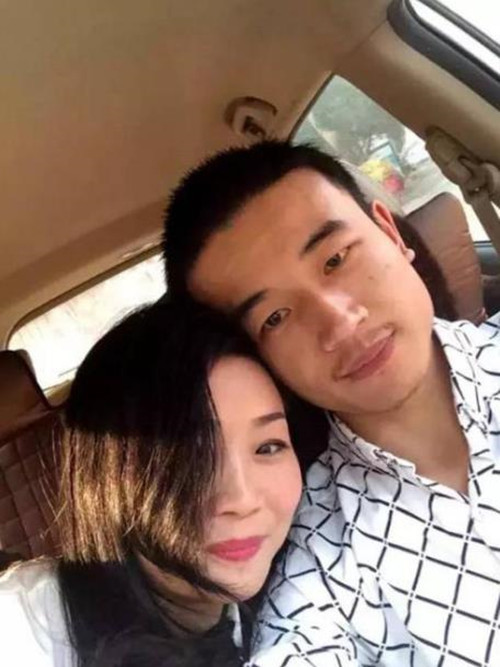 4年前不顾家人反对娶46岁阿姨的年轻小伙如今婚姻幸福美满