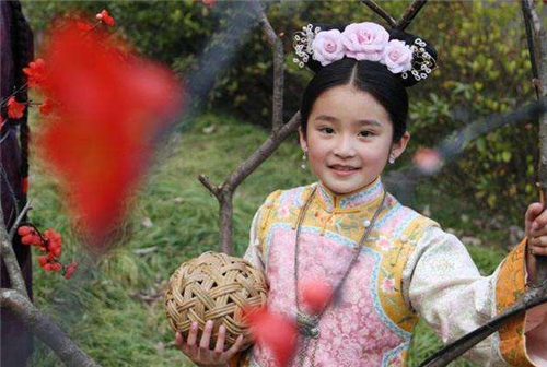 转悲为喜|乌雅·兆惠|乌雅·札兰泰|乾隆|荷包|雅尔哈善|和硕和恪公主