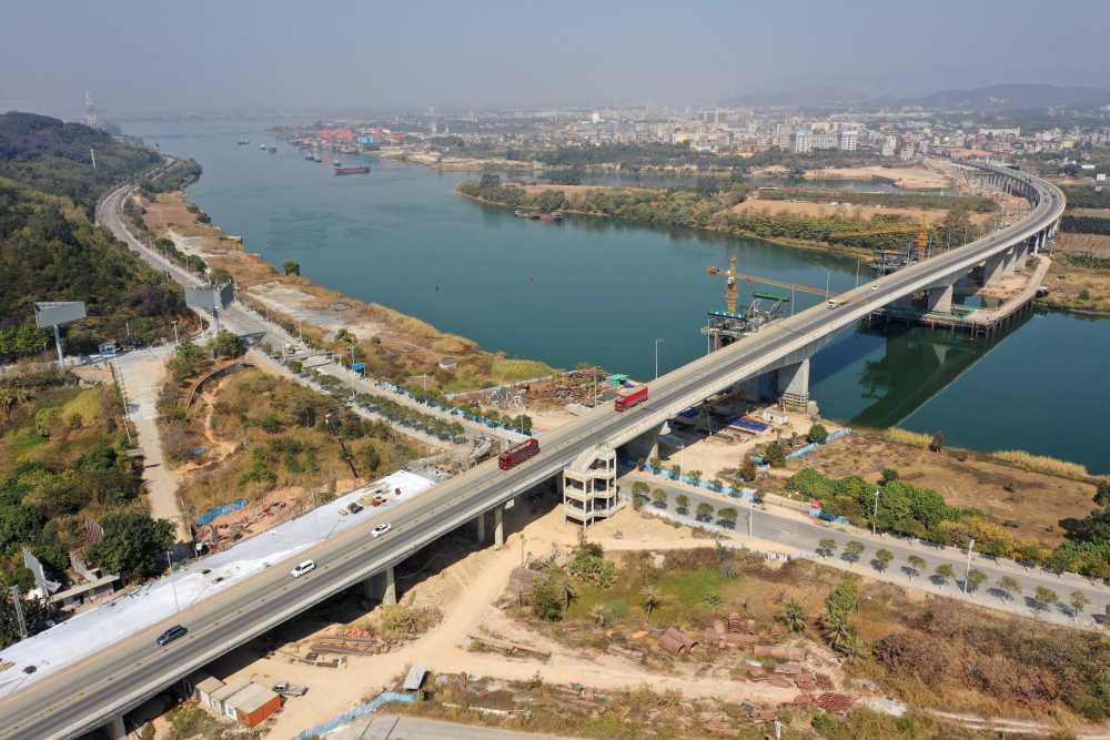 石湾大桥,罗浮山东江大桥,石洲大桥……改革开放以来,博罗临近东莞的