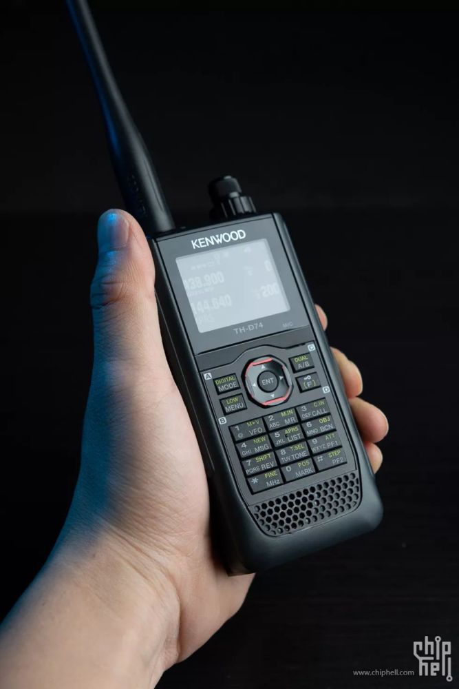 评测最强业余手台kenwoodthd74开箱及优缺点分析