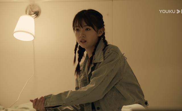 出人意料的是,性格任性的王天奇居然挂掉了褚梦娜的求和电话,这两个人