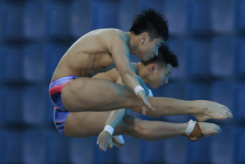 跳水奥运选拔赛谢思埸携新搭档首秀夺冠陈艾森曹缘称霸男双10米台