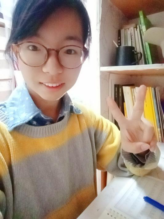 河北省石家庄市栾城区物理与电子学院 物理学杨雯淇 2018级一起康康