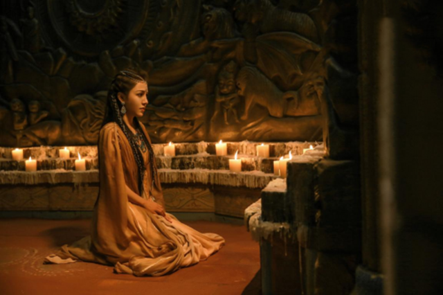 科幻动作冒险电影《楼兰传说:幽灵军队》浪漫唯美又惊险刺激,热血探险