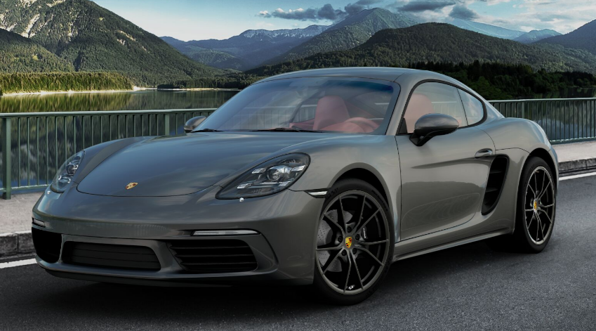 保时捷最入门的718小跑随便选装一下就是一台思域的钱