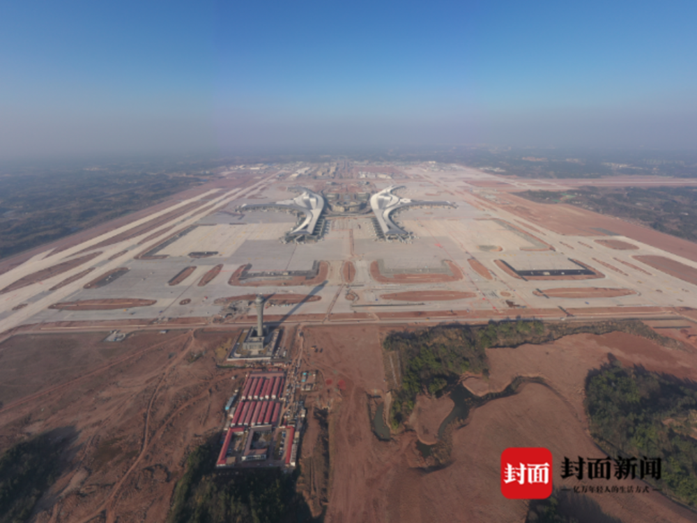 川航成都大运号首飞祥鹏航空独家夜航试飞提前看天府国际机场试飞亮点