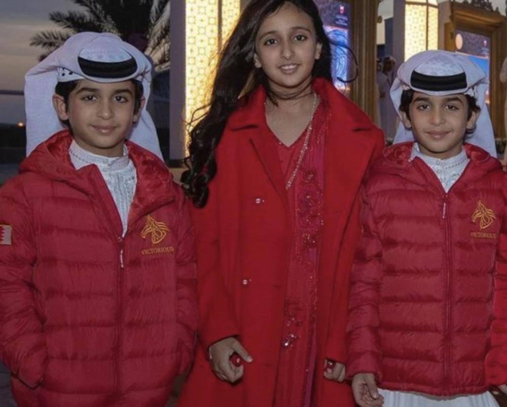 巴林王子盛宠迪拜公主,结婚11年恩爱如初,被说最爱晒娃的王子