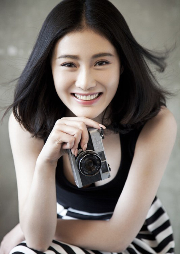 黑龙江女演员张译木,清新靓丽,妩媚机智_腾讯新闻