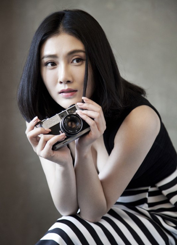 黑龙江女演员张译木,清新靓丽,妩媚机智_腾讯新闻