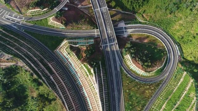 两会聚焦|热议玉溪发展:补齐基础设施短板 为"玉溪之变"提供强力保障