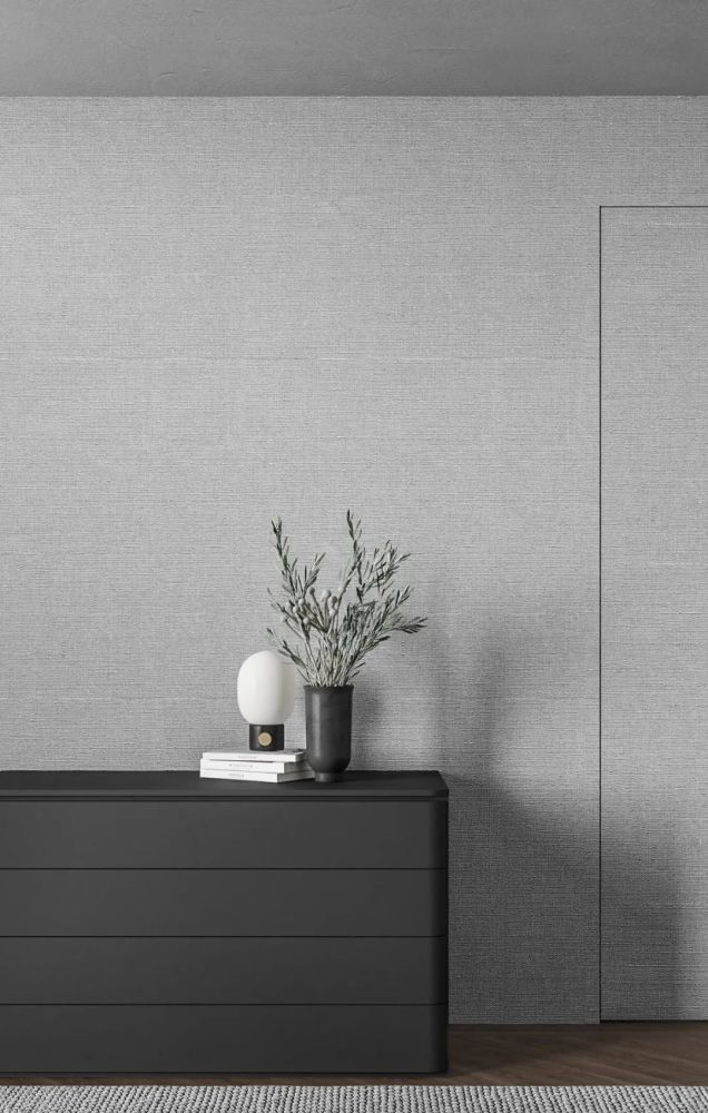 卧室2以浅灰色系为主线,极简的风格配合点缀的木质装饰,自然时尚.