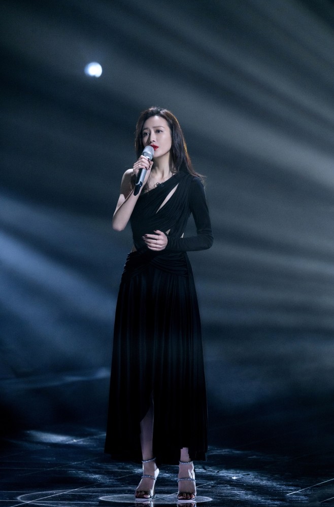 袁姗姗倒第一,周笔畅王鸥并行第十_腾讯新闻