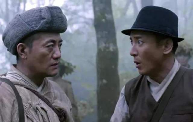 跨过鸭绿江:话唠郑锐和神射手陆乘风的原型是谁?