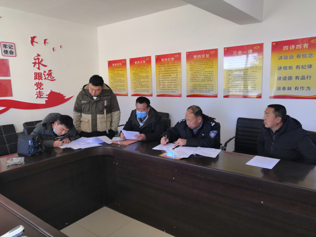近日,铜川崔家沟地区人民检察院结合崔家沟监狱实际,联合崔家沟监狱对