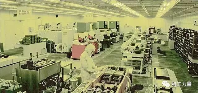 光刻机|国产光刻机五十年：星星之火，可以燎原？