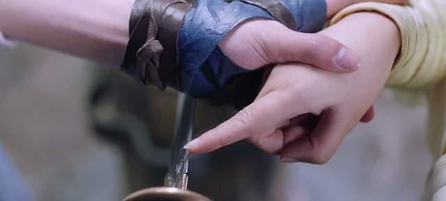 《有翡》之幽篁:谢允在做示范时,做了哪些手脚