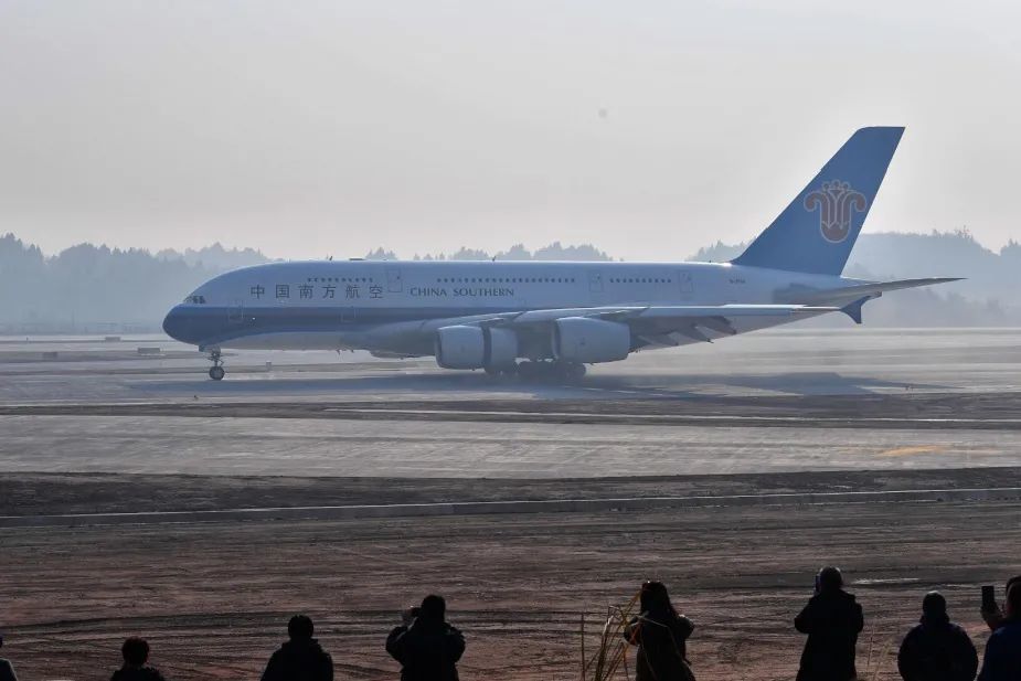 6家航空公司的机型个个来头不小,堪称"ssr"大集合.