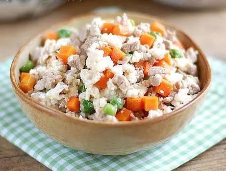 适合老年人的菜谱牛奶炒三丁